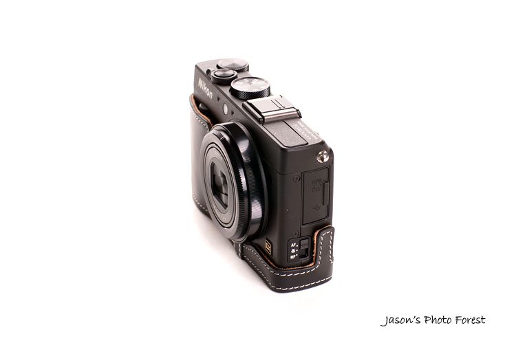 Nikon COOLPIX P50 ブラック カメラケース、ミニ三脚のオマケ付❗️ VTG Genuine Nikon Small Black Case For Nikon Coolpix Cameras